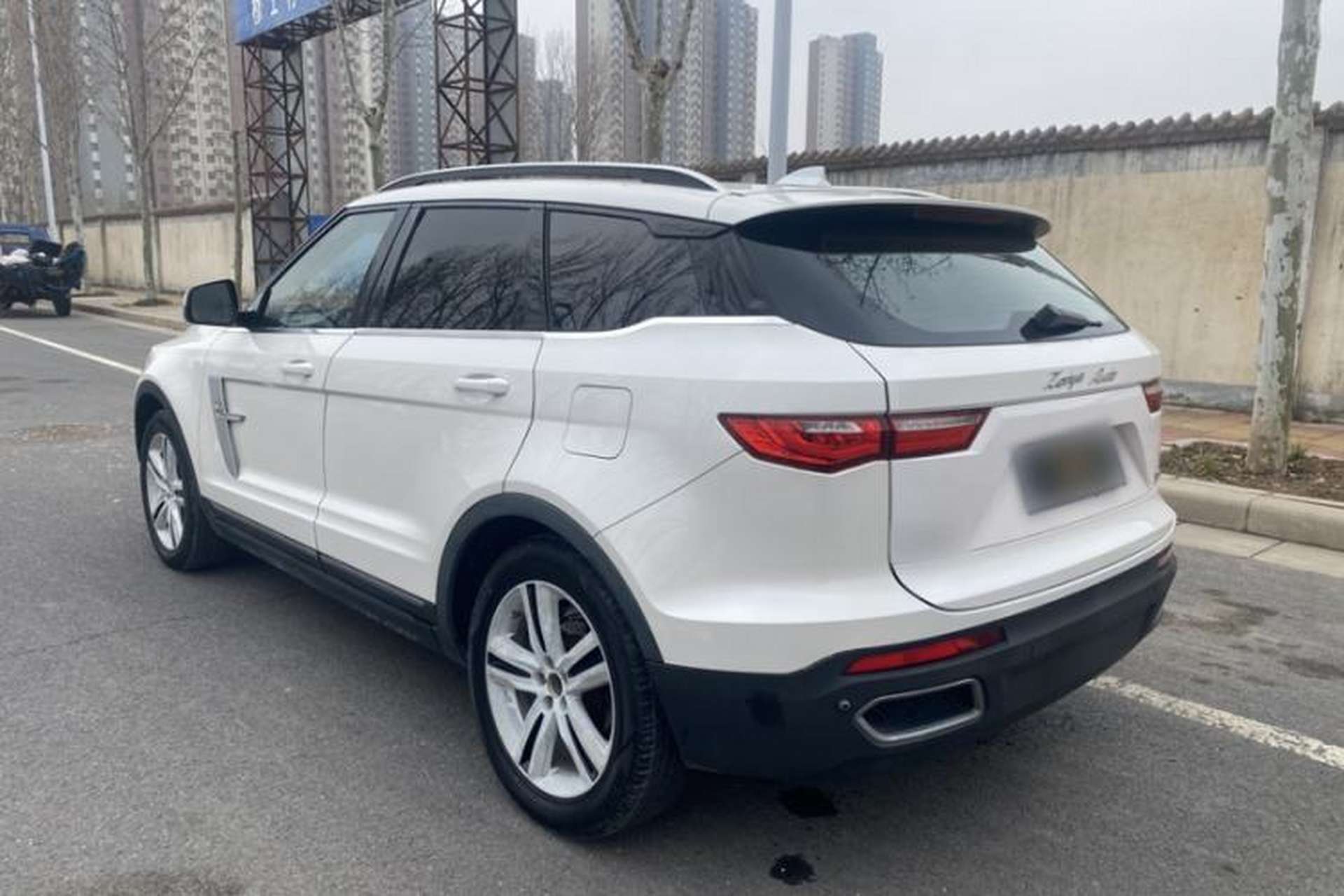 Used Zotye T700 2017 1.8T Dual-Clutch Luxury Model Exterior 7