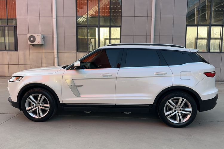 Used Zotye T700 2017 1.8T Dual-Clutch Prestige Model Exterior 7