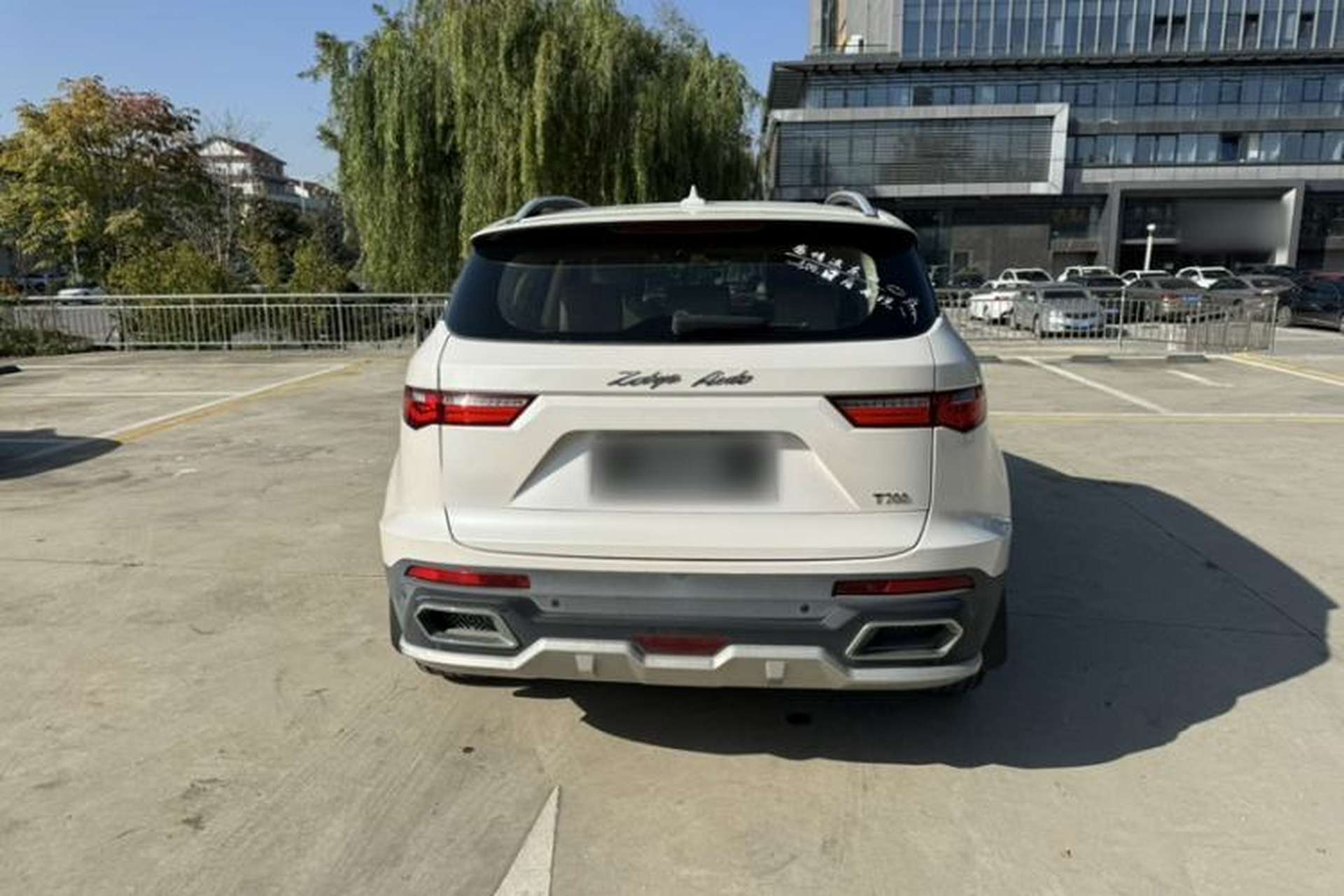 Used Zotye T700 2017 1.8T Dual-Clutch Prestige Model Exterior 7