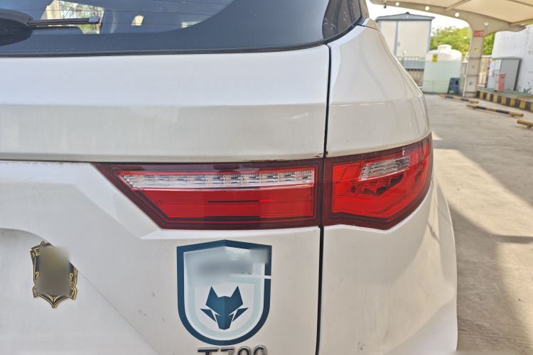 Used Zotye T700 2017 1.8T Dual-Clutch Prestige Model Exterior 8
