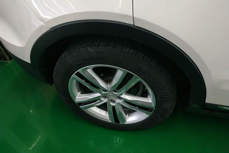 Used Zotye T700 2017 1.8T Dual-Clutch Luxury Model Exterior 8