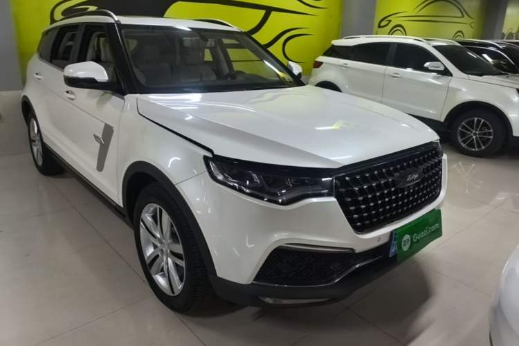 Used Zotye T700 2017 1.8T Manual Luxury Model Front Right 45 Deg