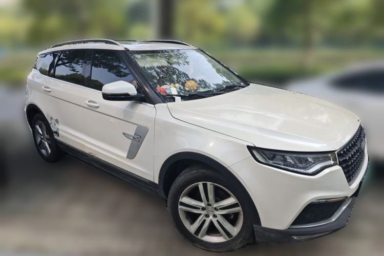 Used Zotye T700 2017 1.8T Dual-Clutch Luxury Model Front Right 45 Deg