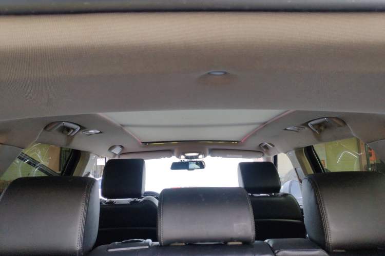Used Zotye T700 2017 1.8T Dual-Clutch Prestige Model Headliner