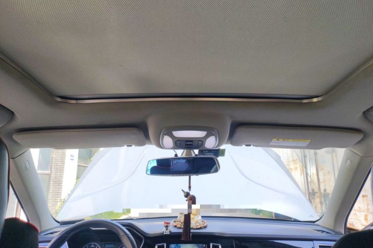 Used Zotye T700 2017 1.8T Manual Luxury Model Headliner