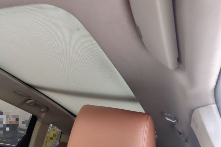 Used Zotye T700 2017 1.8T Dual-Clutch Prestige Model Headliner