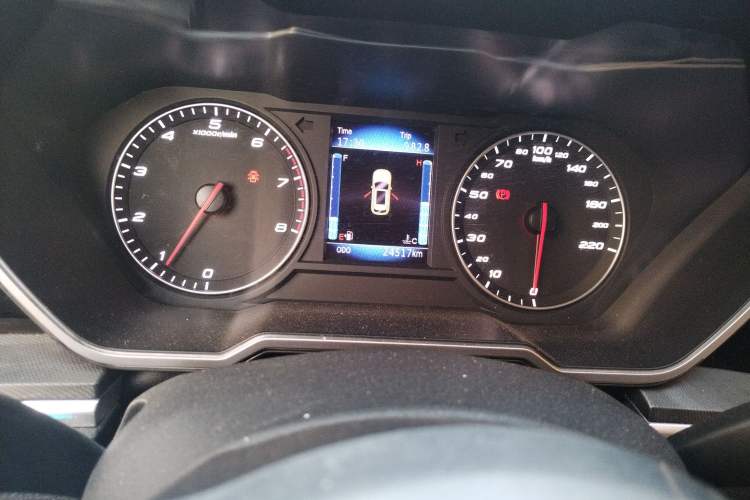 Used Zotye T700 2017 1.8T Manual Luxury Model Instrument Cluster