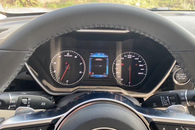 Used Zotye T700 2017 1.8T Dual-Clutch Luxury Model Instrument Cluster
