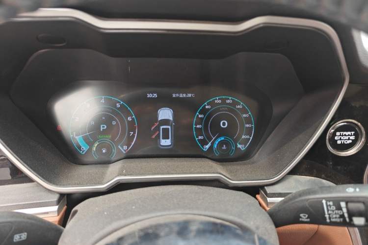Used Zotye T700 2017 1.8T Dual-Clutch Luxury Model Instrument Cluster