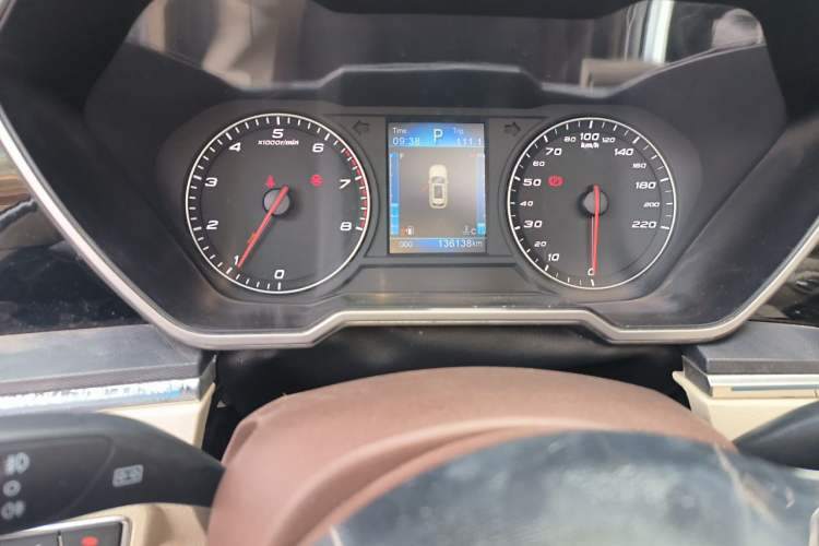 Used Zotye T700 2017 1.8T Dual-Clutch Luxury Model Instrument Cluster