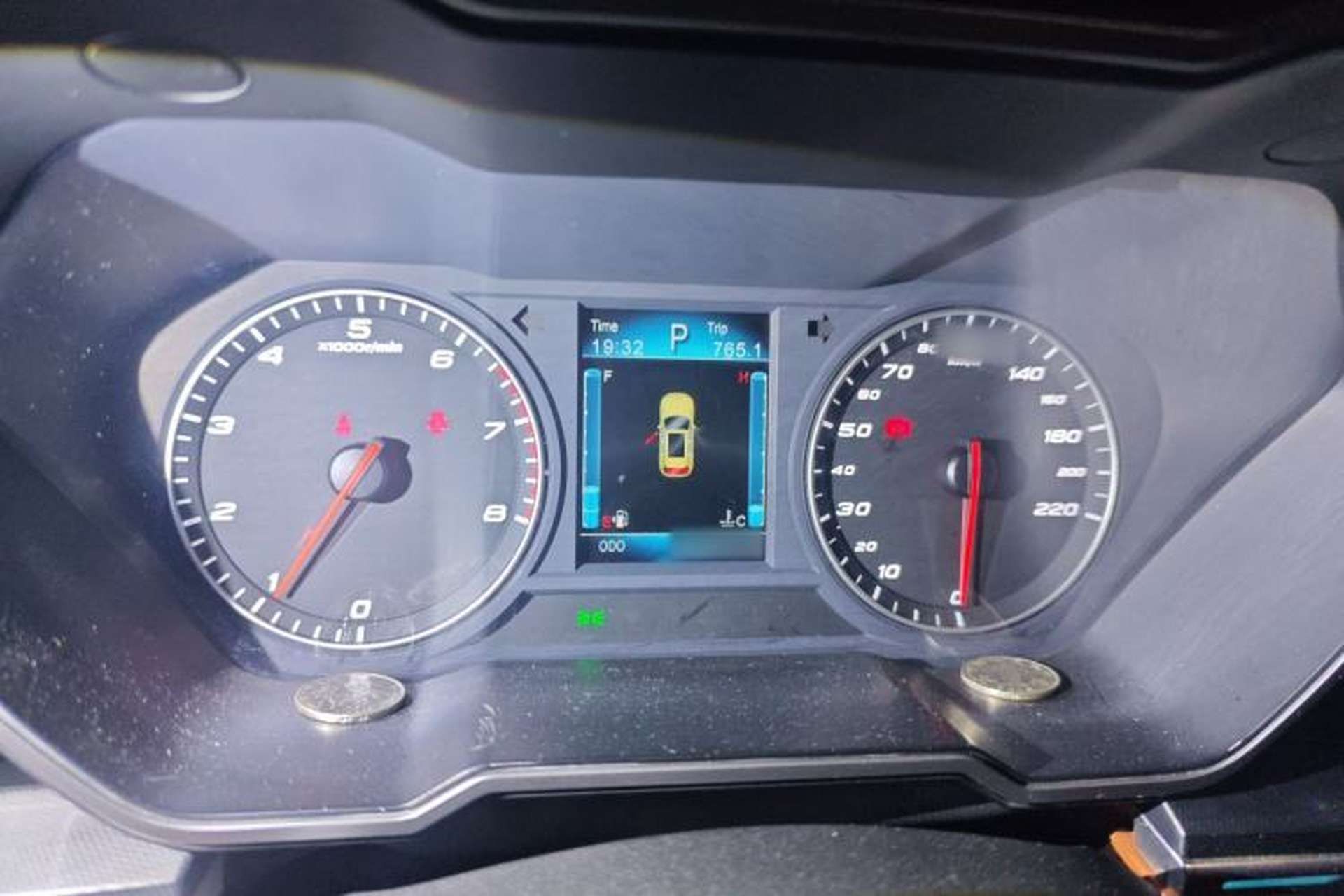 Used Zotye T700 2017 1.8T Dual-Clutch Luxury Model Instrument Cluster