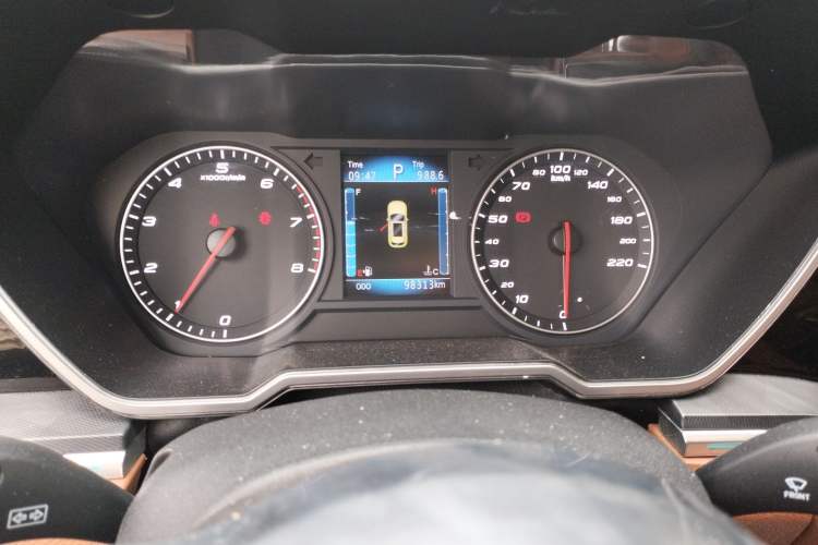 Used Zotye T700 2017 1.8T Dual-Clutch Luxury Model Instrument Cluster