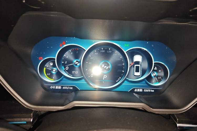 Used Zotye T700 2017 1.8T Dual-Clutch Prestige Model Instrument Cluster