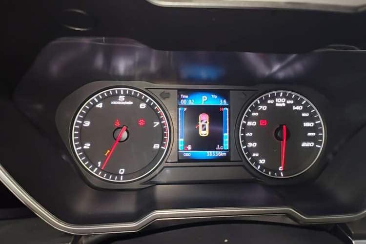 Used Zotye T700 2017 1.8T Dual-Clutch Luxury Model Instrument Cluster