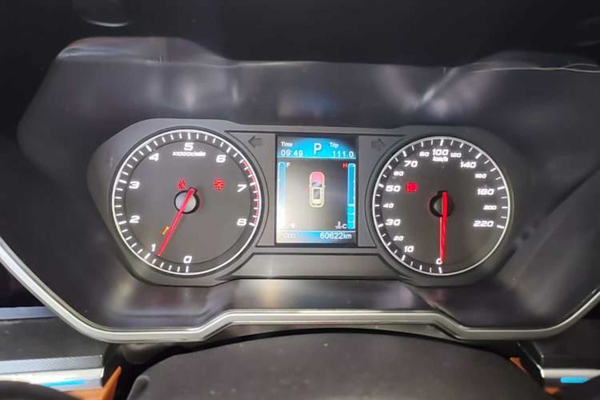 Used Zotye T700 2017 1.8T Dual-Clutch Luxury Model Instrument Cluster