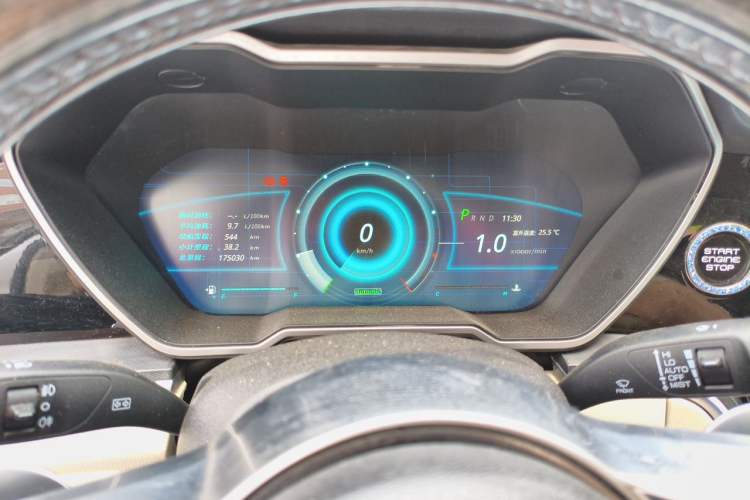 Used Zotye T700 2017 1.8T Dual-Clutch Prestige Model Instrument Cluster