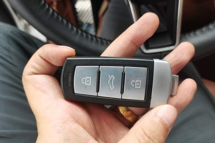 Used Zotye T700 2017 1.8T Dual-Clutch Flagship Model Interior 1