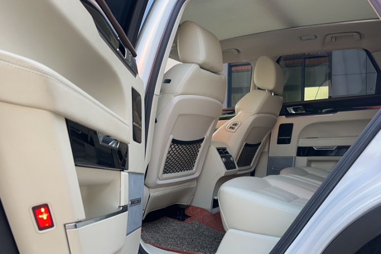 Used Zotye T700 2017 1.8T Dual-Clutch Prestige Model Interior 1