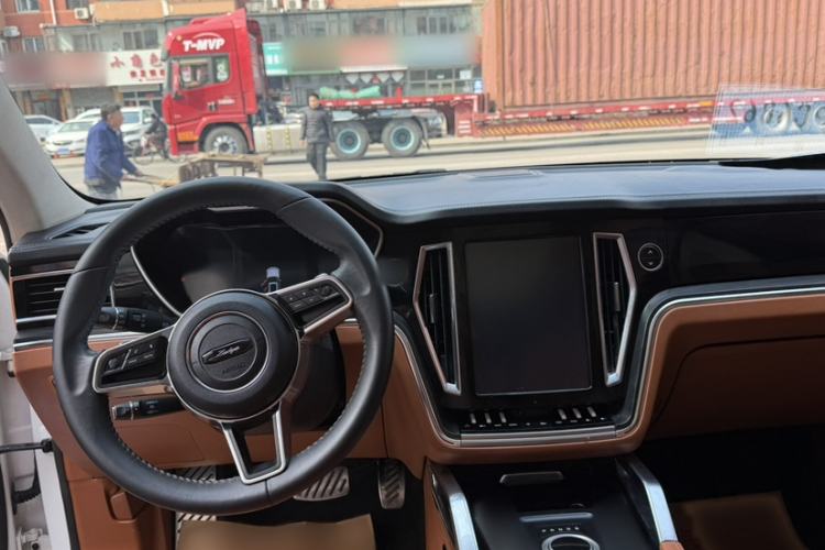Used Zotye T700 2017 1.8T Dual-Clutch Prestige Model Interior 1