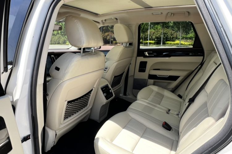Used Zotye T700 2017 1.8T Dual-Clutch Prestige Model Interior 10