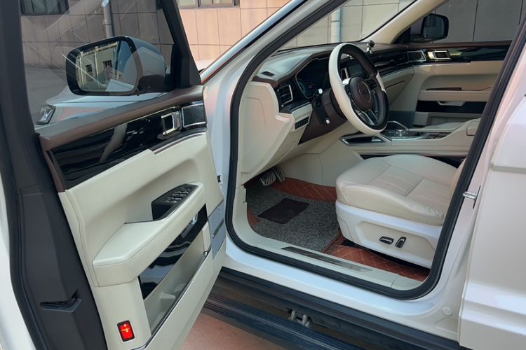Used Zotye T700 2017 1.8T Dual-Clutch Prestige Model Interior 12