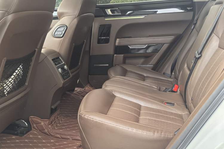 Used Zotye T700 2017 1.8T Dual-Clutch Prestige Model Interior 2