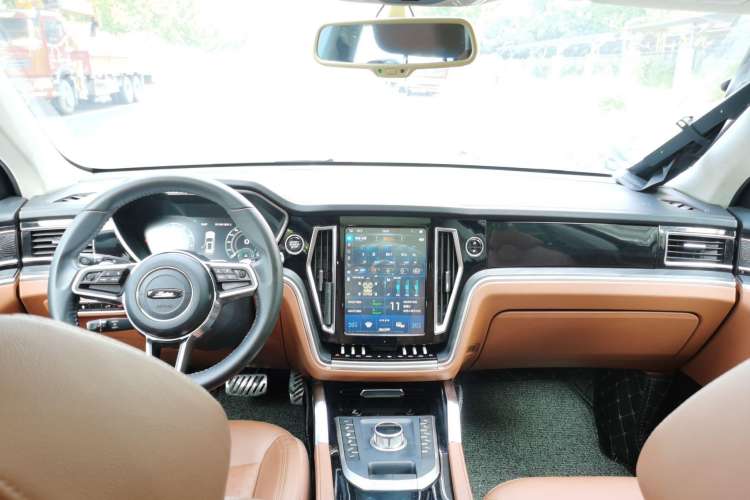 Used Zotye T700 2017 1.8T Dual-Clutch Luxury Model Interior 3