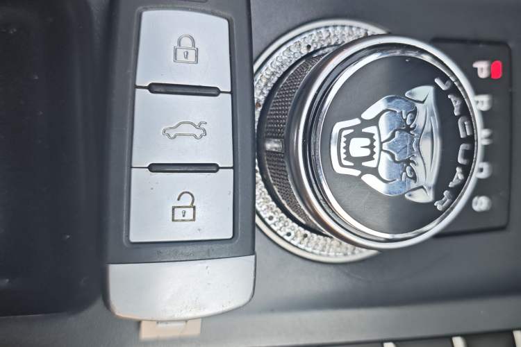 Used Zotye T700 2017 1.8T Dual-Clutch Prestige Model Interior 3