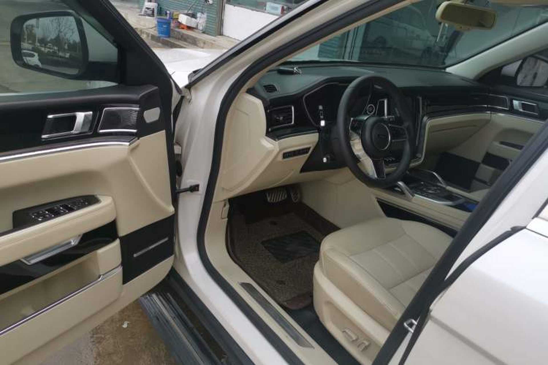 Used Zotye T700 2017 1.8T Dual-Clutch Prestige Model Interior 3