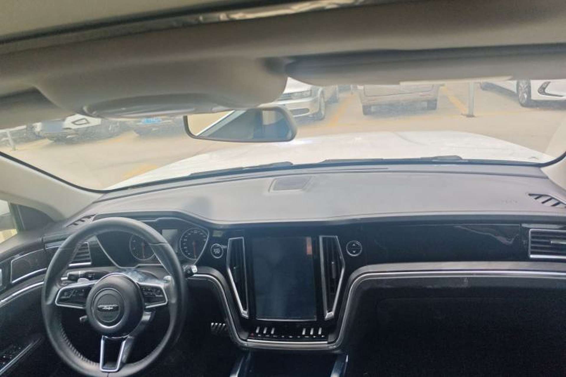 Used Zotye T700 2017 1.8T Dual-Clutch Luxury Model Interior 3