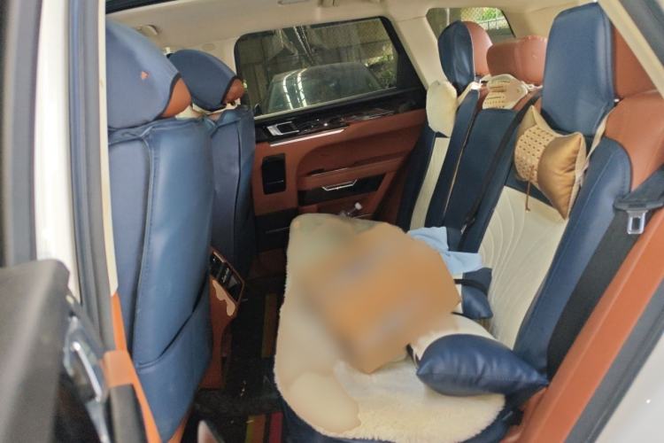 Used Zotye T700 2017 1.8T Dual-Clutch Luxury Model Interior 4