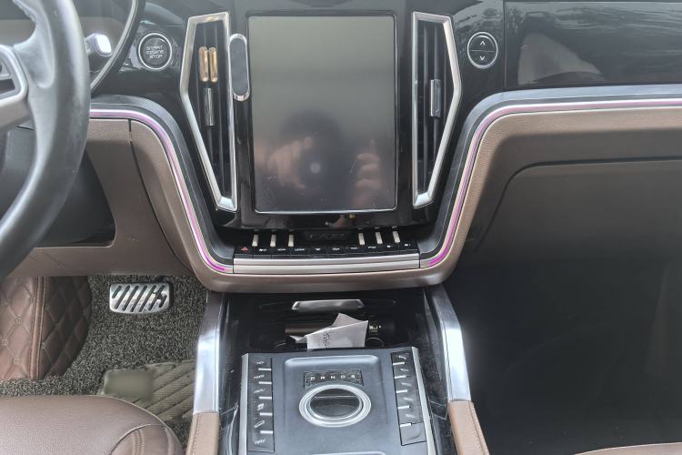 Used Zotye T700 2017 1.8T Dual-Clutch Prestige Model Interior 7