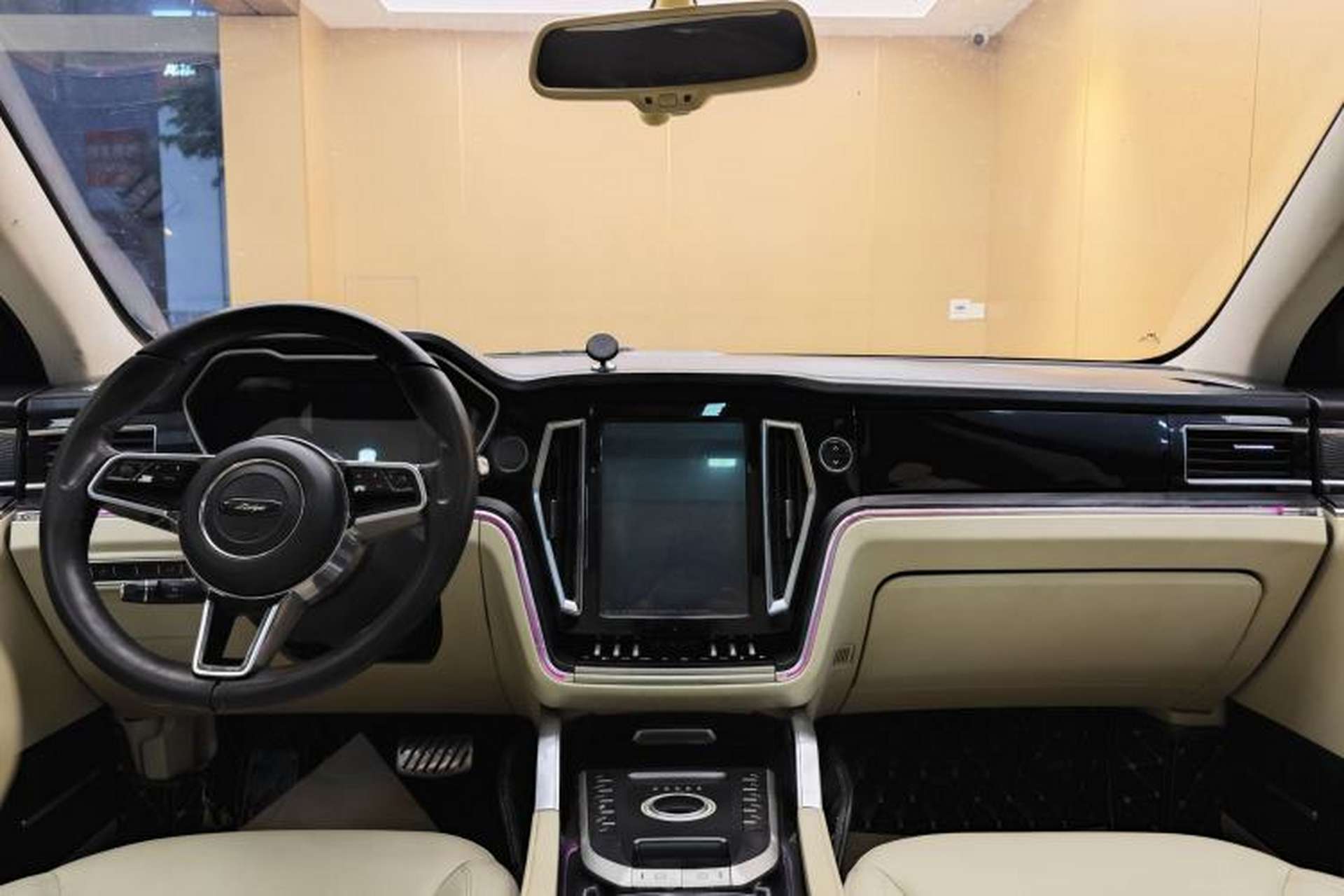 Used Zotye T700 2017 1.8T Dual-Clutch Prestige Model Interior 7