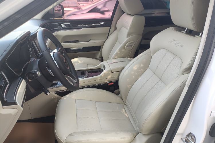 Used Zotye T700 2017 1.8T Dual-Clutch Prestige Model Interior 7