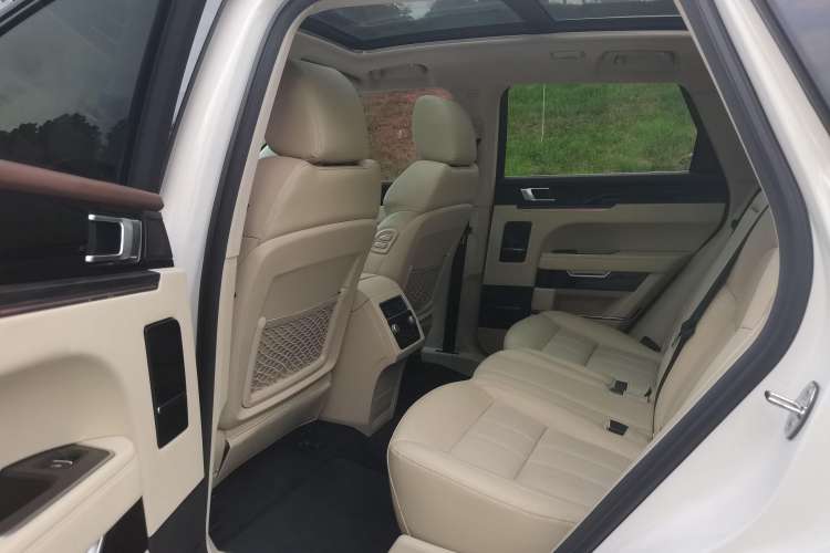 Used Zotye T700 2017 1.8T Dual-Clutch Prestige Model Interior 7