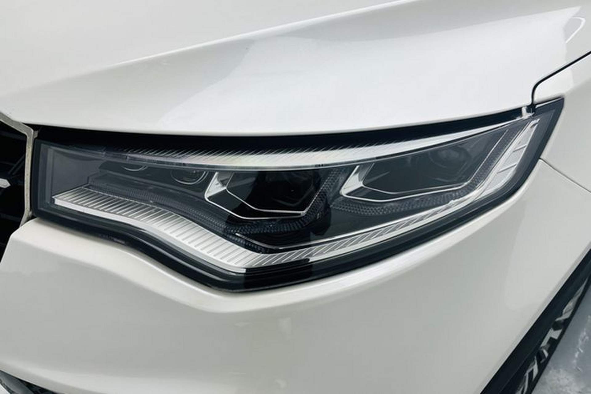 Used Zotye T700 2017 1.8T Dual-Clutch Prestige Model Left Front Headlight