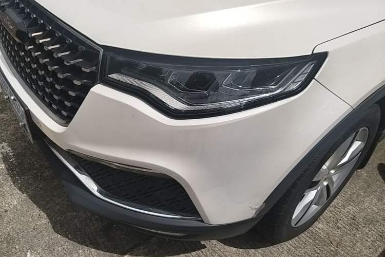 Used Zotye T700 2017 1.8T Dual-Clutch Prestige Model Left Front Headlight