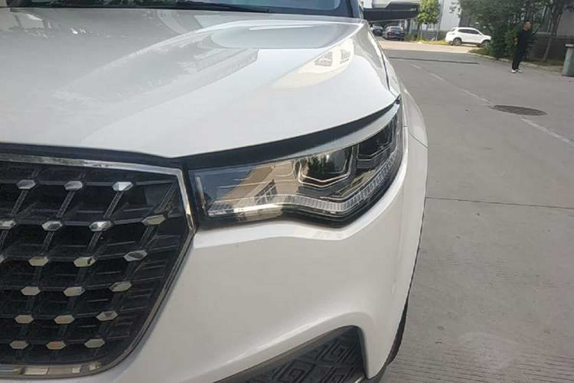 Used Zotye T700 2017 1.8T Dual-Clutch Flagship Model Left Front Headlight