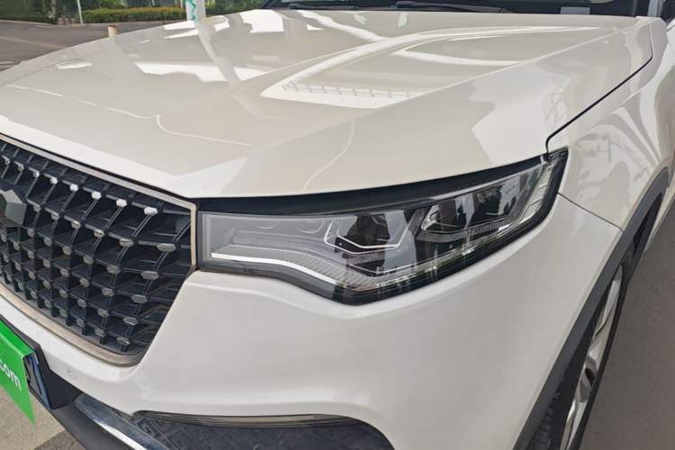 Used Zotye T700 2017 1.8T Dual-Clutch Luxury Model Left Front Headlight