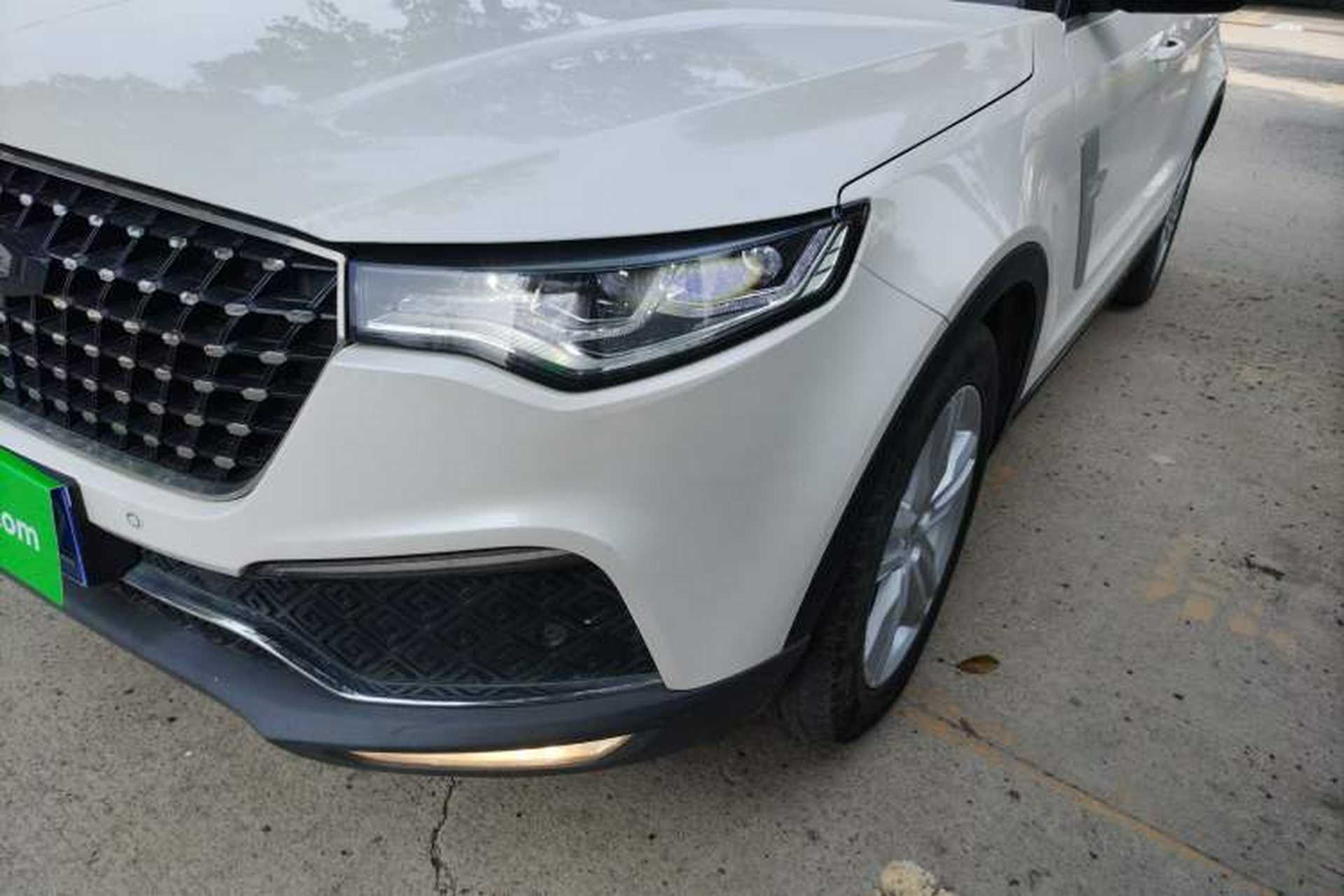 Used Zotye T700 2017 1.8T Dual-Clutch Prestige Model Left Front Headlight