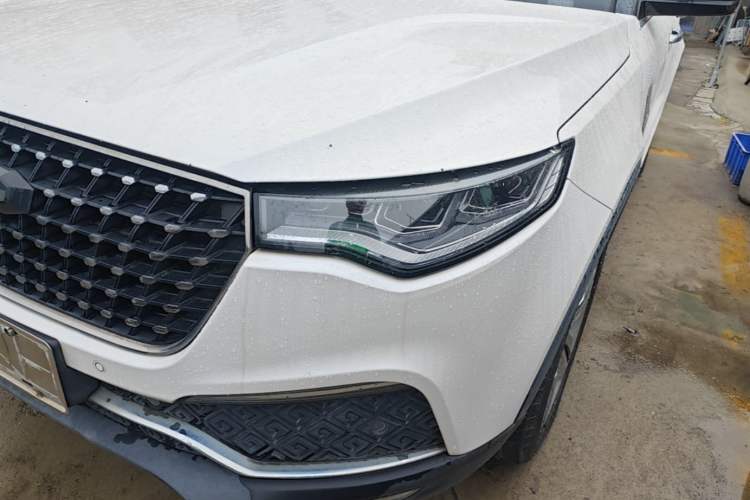 Used Zotye T700 2017 1.8T Dual-Clutch Prestige Model Left Front Headlight