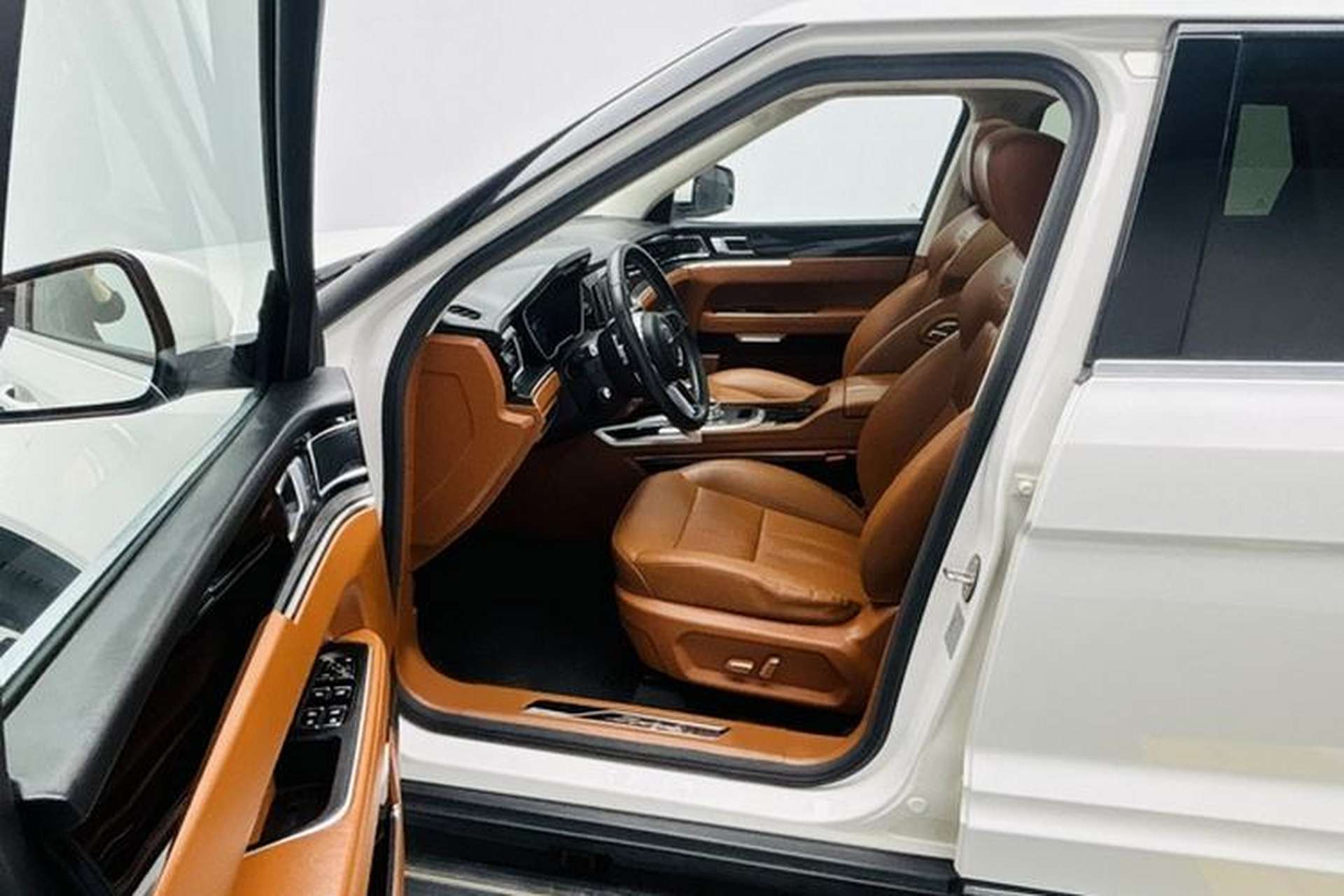 Used Zotye T700 2017 1.8T Dual-Clutch Prestige Model Left Front Seat