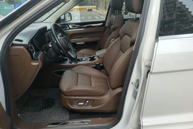 Used Zotye T700 2017 1.8T Manual Luxury Model Left Front Seat
