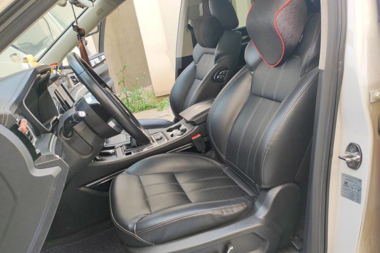 Used Zotye T700 2017 1.8T Manual Luxury Model Left Front Seat