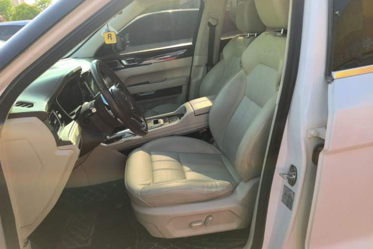 Used Zotye T700 2017 1.8T Dual-Clutch Prestige Model Left Front Seat