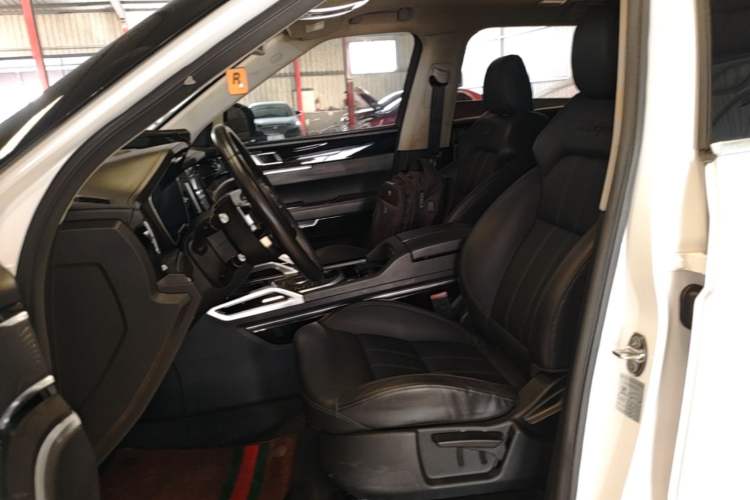 Used Zotye T700 2017 1.8T Dual-Clutch Luxury Model Left Front Seat