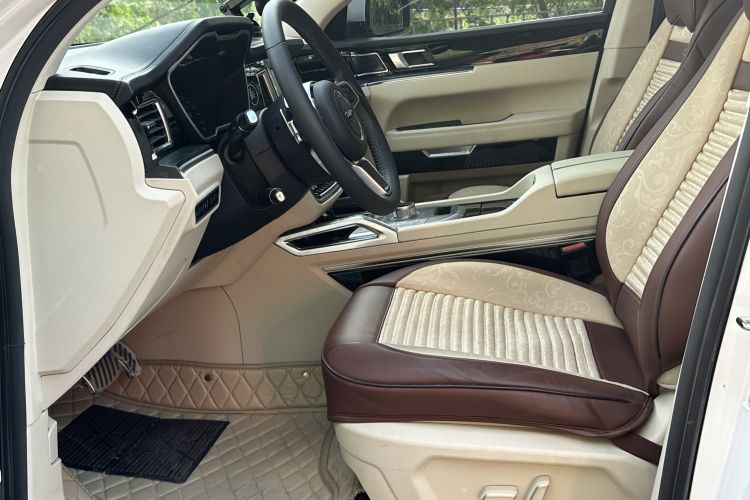 Used Zotye T700 2017 2.0T Automatic Prestige Edition Left Front Seat