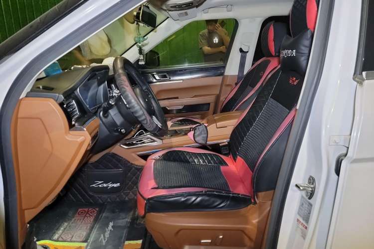 Used Zotye T700 2017 1.8T Dual-Clutch Luxury Model Left Front Seat