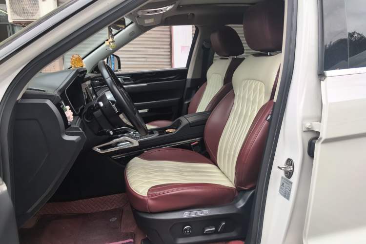 Used Zotye T700 2017 1.8T Dual-Clutch Flagship Model Left Front Seat