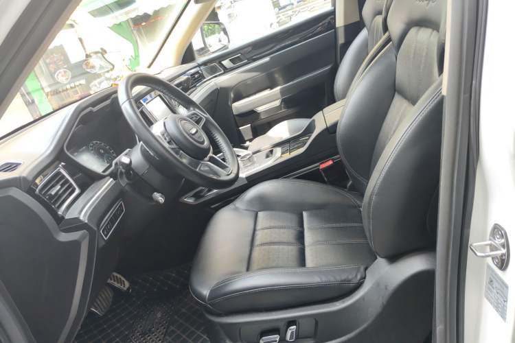 Used Zotye T700 2017 1.8T Dual-Clutch Luxury Model Left Front Seat